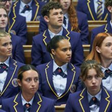 Assa Kanouté is back for the second season of BBC comedy-drama ‘Boarders’