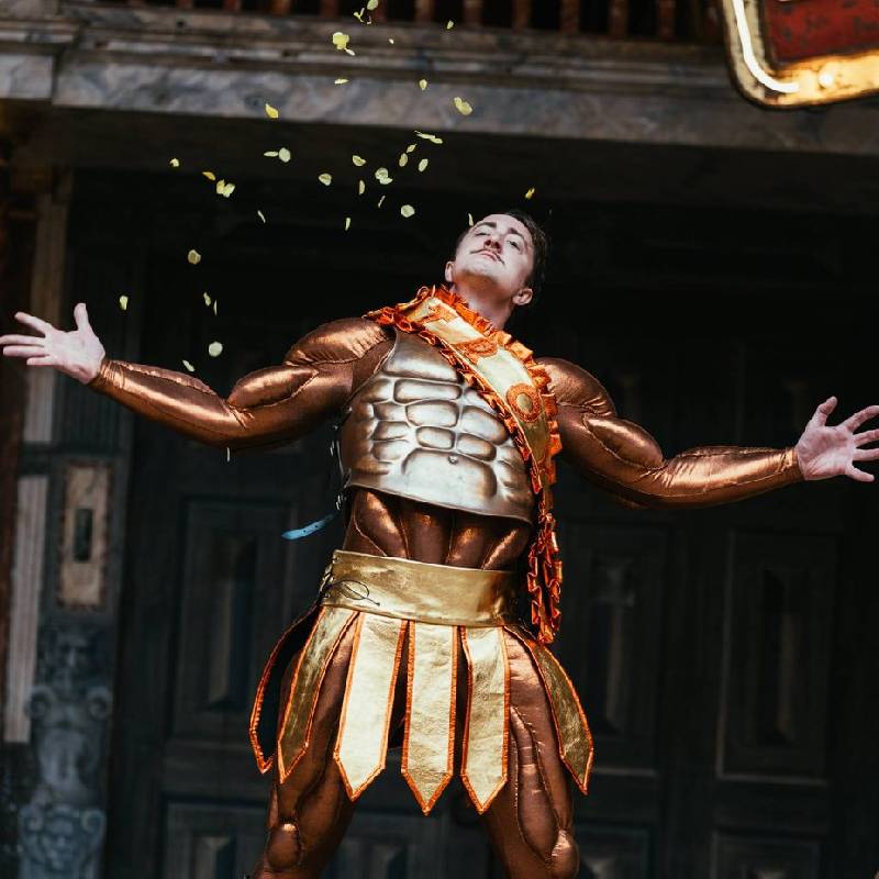 See Matthew Spencer in ‘Troilus and Cressida’ at the Globe Theatre