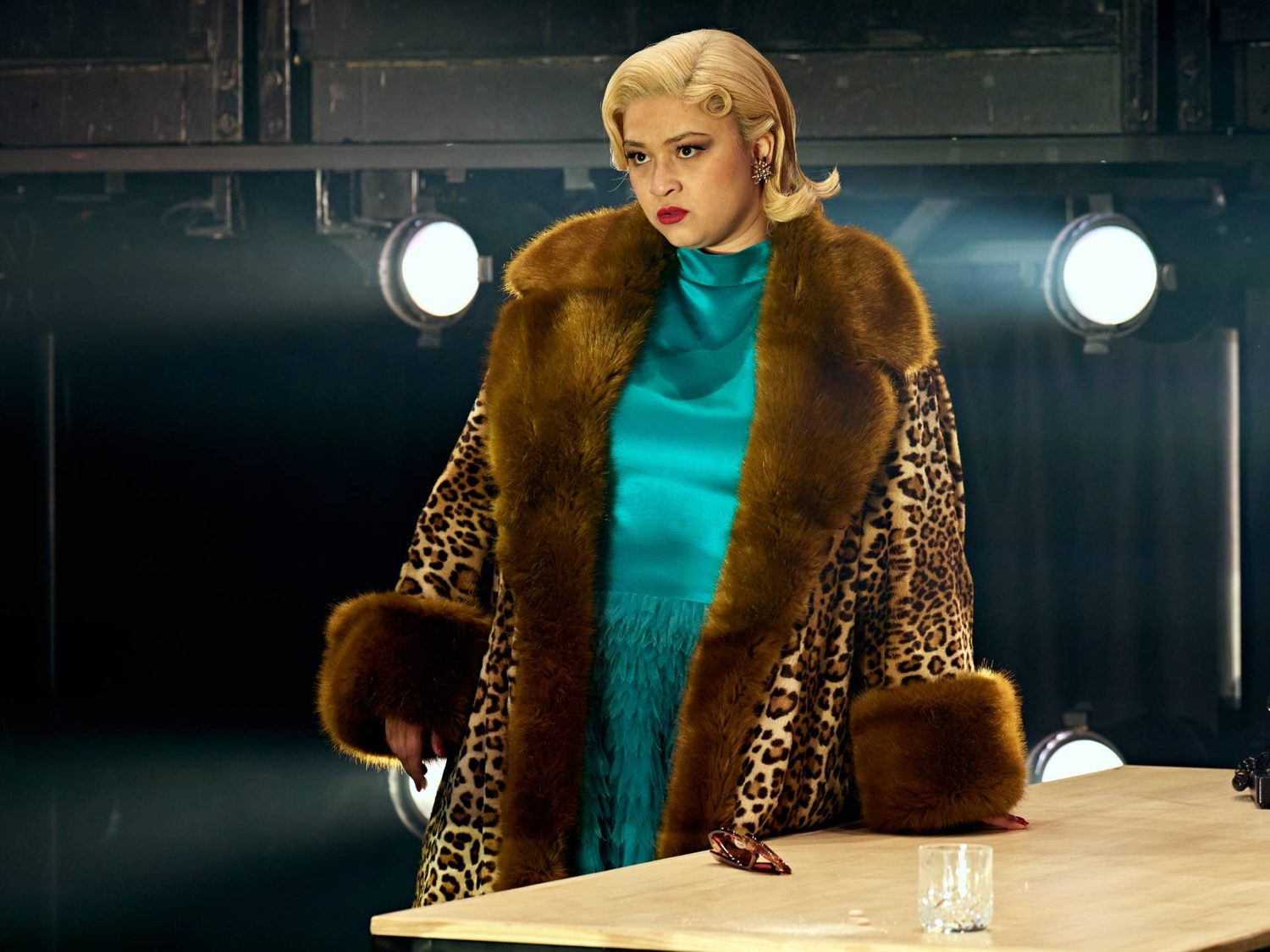 See Isabella Laughland in ‘Man and Boy’ at The National Theatre